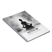 Yoga Meditatie Instructeur Lotus Pose Inkt Schilde Notitieboek (Rechterzijde)