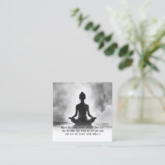 Yoga Meditatie Instructeur Lotus Pose Inkt Schilde Vierkante Visitekaartje (Staand voorkant)