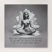 Yoga Meditatie Instructeur Reiki Master Lotus Pose Legpuzzel (Verticaal)