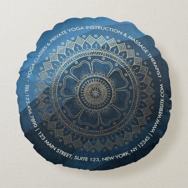 Yoga Meditation Instructor Gold Mandala Navy Blue Rond Kussen (Voorkant)