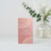 Yoga Meditation Instructor Pink Gold Foil Mandala Visitekaartje (Staand voorkant)