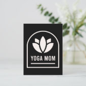 Yoga mom yogi mothers group class briefkaart (Staand voorkant)