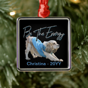 Yoga Neerwaartse Hond - Wees de Energie Quote Metalen Ornament