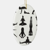 Yoga of pilaten stelt silhouettes op keramisch ornament (Rechts)