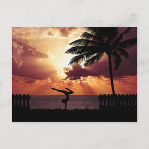 Yoga op het strand op Sunset Briefkaart