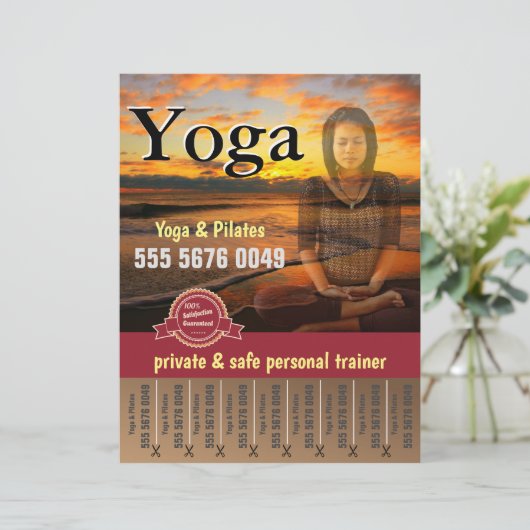 Yoga Pilates Fitness Trainer Flyer voor klein bedr (Staand voorkant)