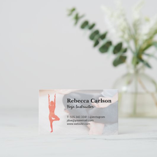 Yoga Pose Logo | Vrouw die meditatie beoefent Visitekaartje (Staand voorkant)