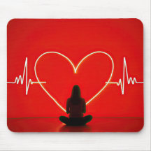 Yoga pose met hartslag lijnen