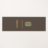 Yoga pose swirls retro brown orange name slogan yogamat (Voorkant (horizontaal))