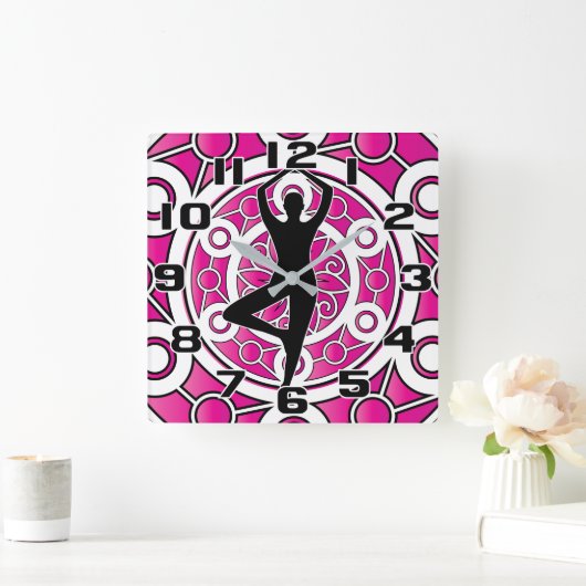 Yoga Pose Tree Ornamental Pink Mandala Vierkante Klok (Huis)