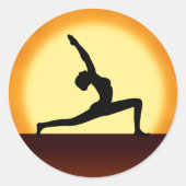 Yoga Pose Vrouw Silhouet Zonsopgang Ronde Stickers (Voorkant)