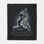 Yoga Reiki Instructeur One-Legged King Pigeon Pose Fleece Deken (Voorkant)