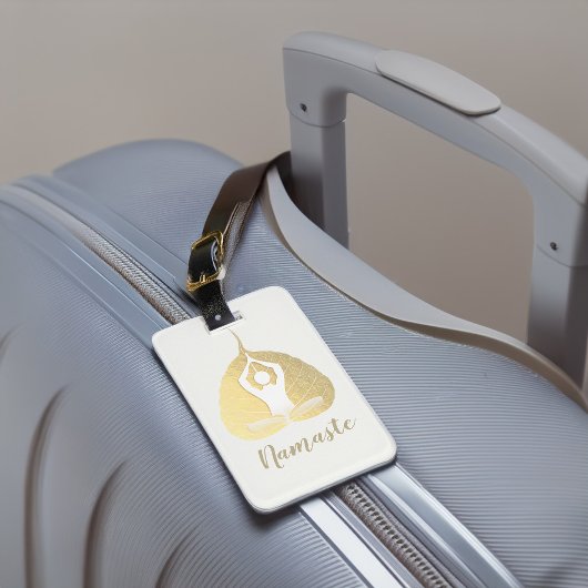 Yoga Studio Instructor Meditation Pose Bodhi Leaf Bagagelabel