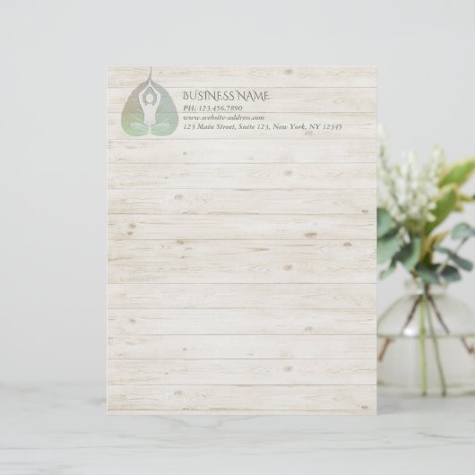 Yoga Studio Instructor Meditation Pose Bodhi Leaf Briefhoofd (Staand voorkant)