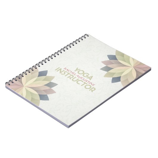 YOGA Studio Meditatie Instructeur Kleurrijke Manda Notitieboek (Linkerzijde)