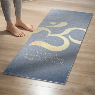 Yoga Studio Meditation Instructor Life Coach om Yogamat