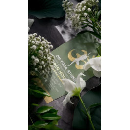 YOGA Studio Open House Meditation Pose & OM-symboo Flyer