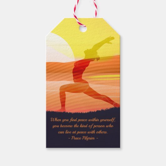 Yoga Teacher Sun Salutation Half Moon Pose Quottes Cadeaulabel (Voorkant)