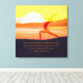 Yoga Tescher Sun Salutation Half Moon Pose Quottes Canvas Afdruk (Insitu (Houten vloer))