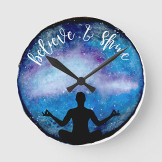 yoga universum ronde klok