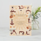 Yoga verjaardagsfeestje kaart (Staand voorkant)