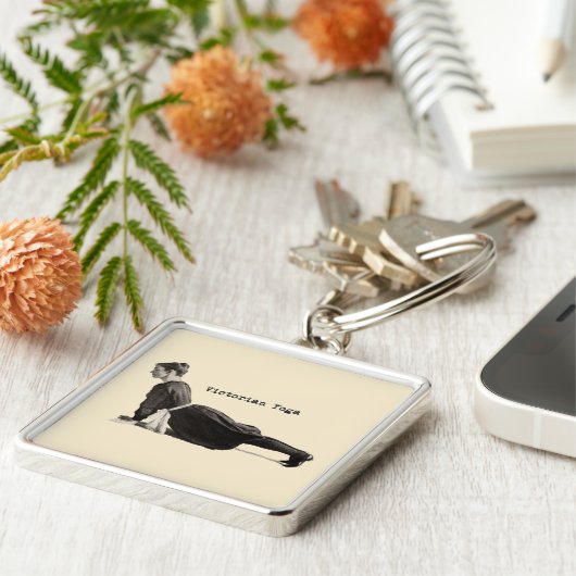  Yoga Woman doet een hogere dosis Sleutelhanger (Zijkant)