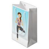 Yoga Woman in Boom Pose Klein Cadeauzakje (Voorkant Gekanteld)