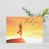 Yoga Women on Sunset Background - Hartelijk dank Bedankkaart (Staand voorkant)