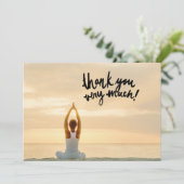 Yoga Women on Sunset Background - Hartelijk dank Bedankkaart (Staand voorkant)