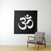 Yoga zwart wit Om Hindoe Boeddhist Symbool Wandkleed (In situ)