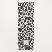 Yogamat - Luipaardprint met monogram (Voorkant)