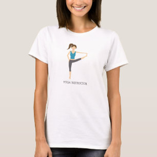Yogameisje in grote teenpose en yogaleraar tekst t-shirt