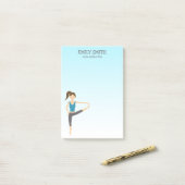 Yogameisje in hand-to-toe pose yogadocent post-it® notes (Op bureau)