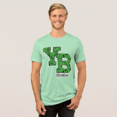 Yogi Bear Geborduurde Universiteitsletters Tri-Blend Shirt (Voorkant volledig)