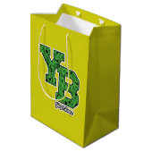 Yogi Bear Geborduurde Varsity Letters Medium Cadeauzakje (Achterkant Gekanteld)