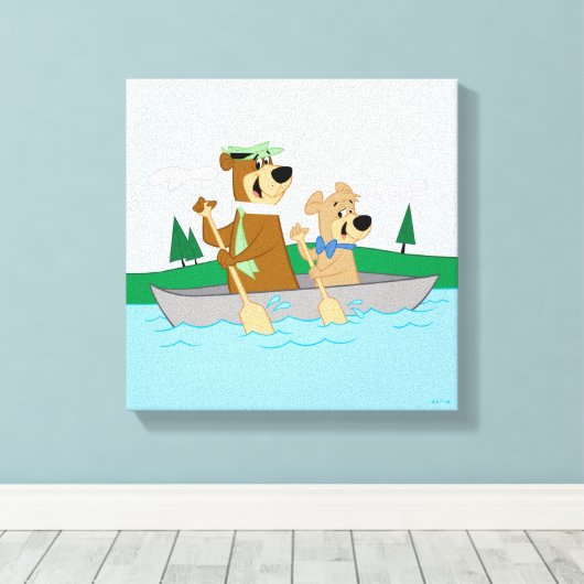 Yogi Beer en Boo Boo Fun Kano Adventure Canvas Afdruk (Insitu (Houten vloer))