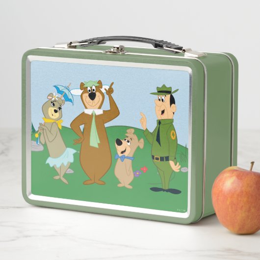 Yogi Beer en vrienden Classic Pose (In situ)