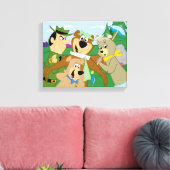 Yogi Beer en Vrienden Framed Forest Afbeelding Canvas Afdruk (Insitu (Woonkamer))