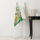 Yogi Beer en Vrienden Framed Forest Afbeelding Sherpa Deken (In situ)