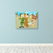 Yogi Beer en vrienden warm welkom Canvas Afdruk (Insitu (Houten vloer))