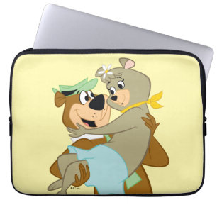 Yogi Beer met Cindy Beer Laptop Sleeve