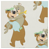 Yogi Beer met Cindy Beer Stof (Close Up)