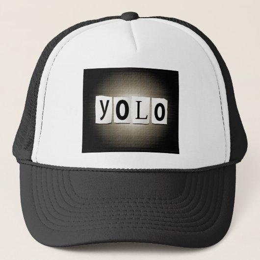 YOLO-concept. Trucker Pet (Voorkant)