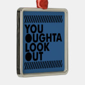 YOLO met voorzichtigheid Metalen Ornament (Rechts)