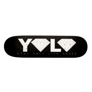 YOLO PERSOONLIJK SKATEBOARD