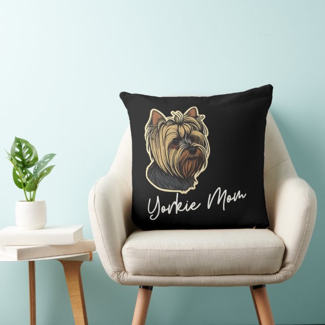 Yorkie Mom 20x20 Sierkussen (Stoel)