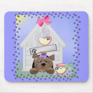 Yorkiegirl-doghouse Muismat