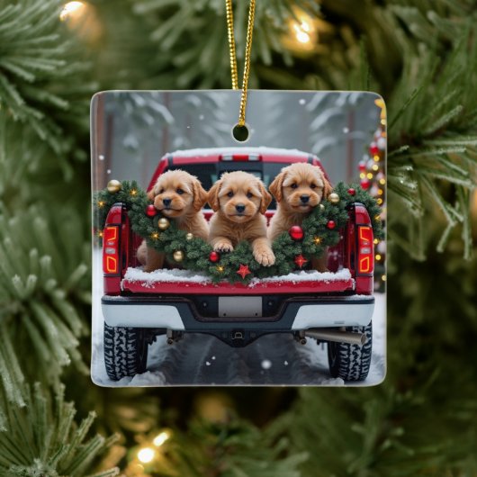 Yorkipoo Christmas Red Truck Holiday Gift Keramisch Ornament (Boom)