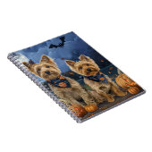 Yorkipoo Halloween Spooky Notitieboek (Rechterzijde)