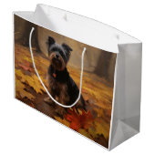 Yorkipoo in de herfst laat Herfst inspireren Groot Cadeauzakje (Achterkant Gekanteld)